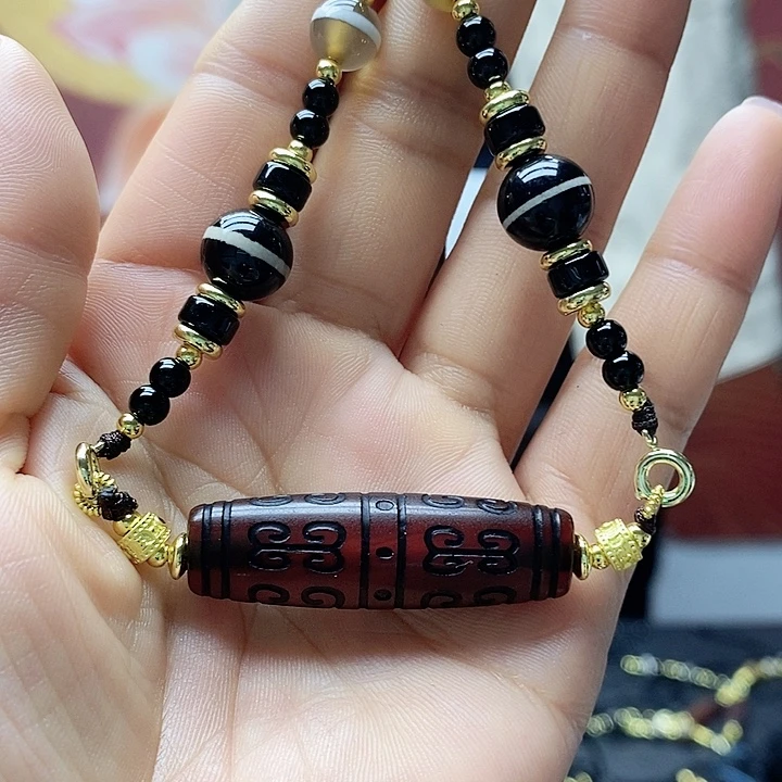 玛瑙/玉髓合金颈饰