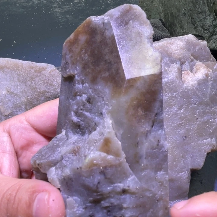 和田玉未镶嵌珠宝半成品