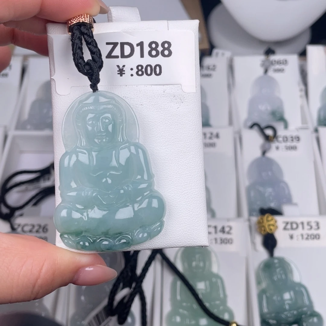 翡翠未镶嵌颈饰zd188