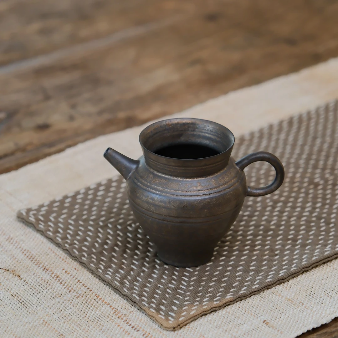 铁釉幽昧公道杯