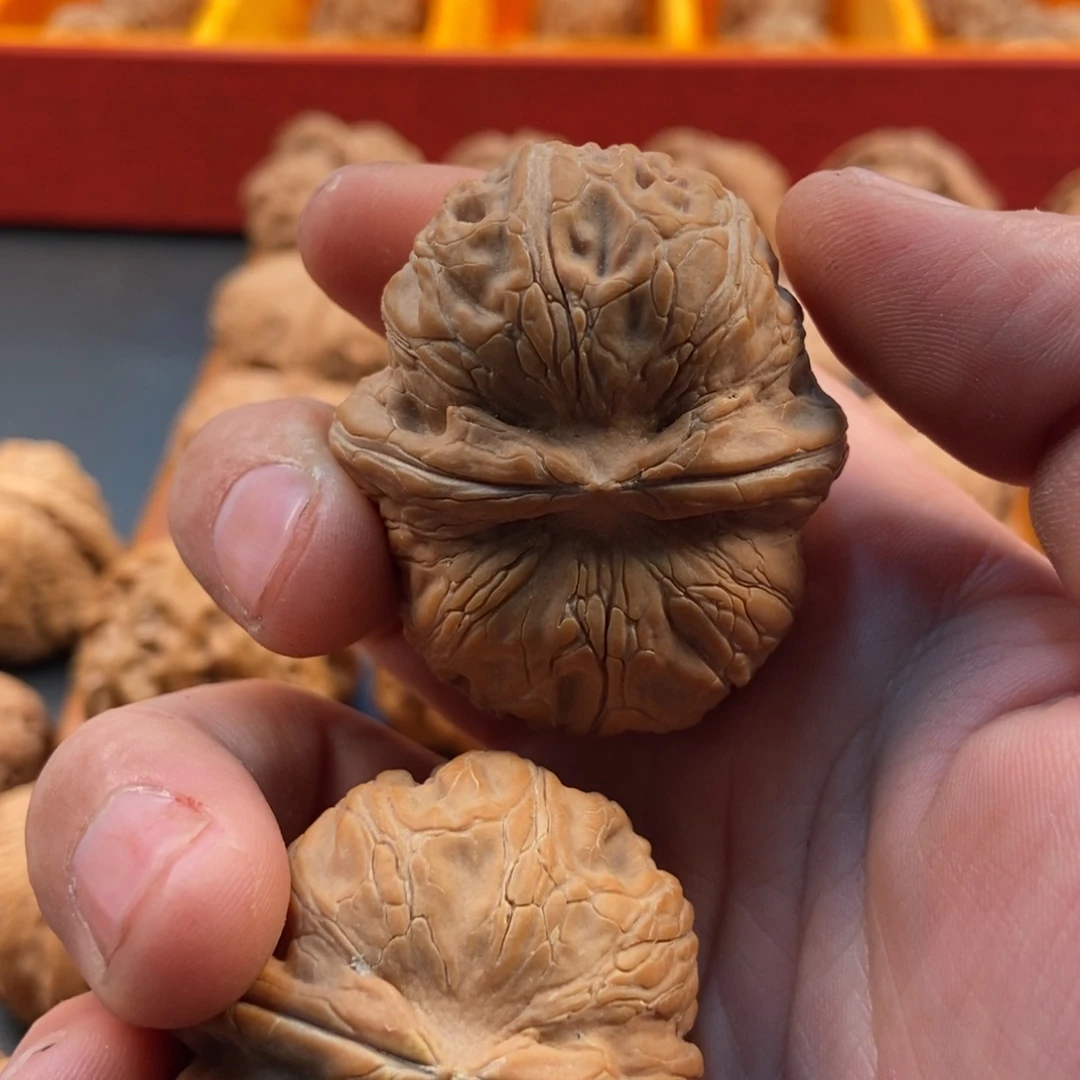 磊***神吊坠文玩核桃元宝全品46