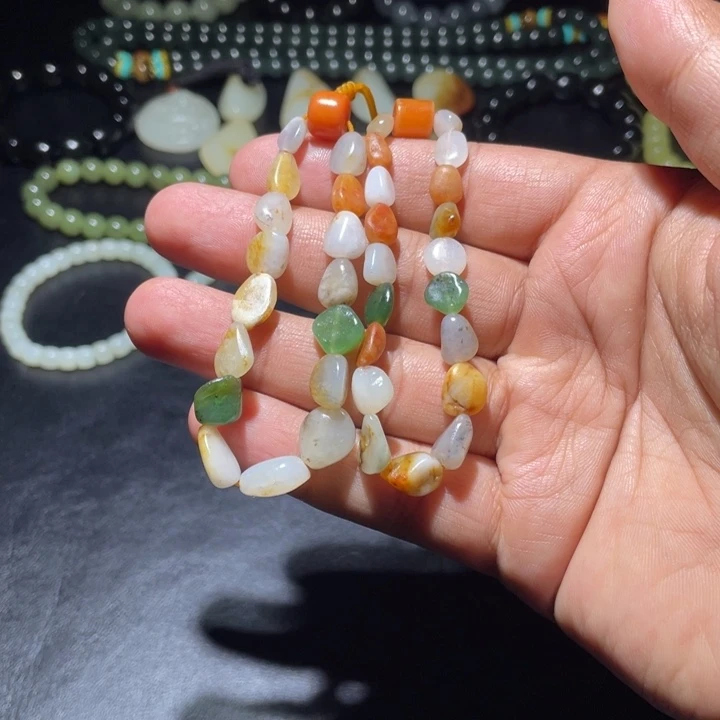 和田玉籽料女士手链