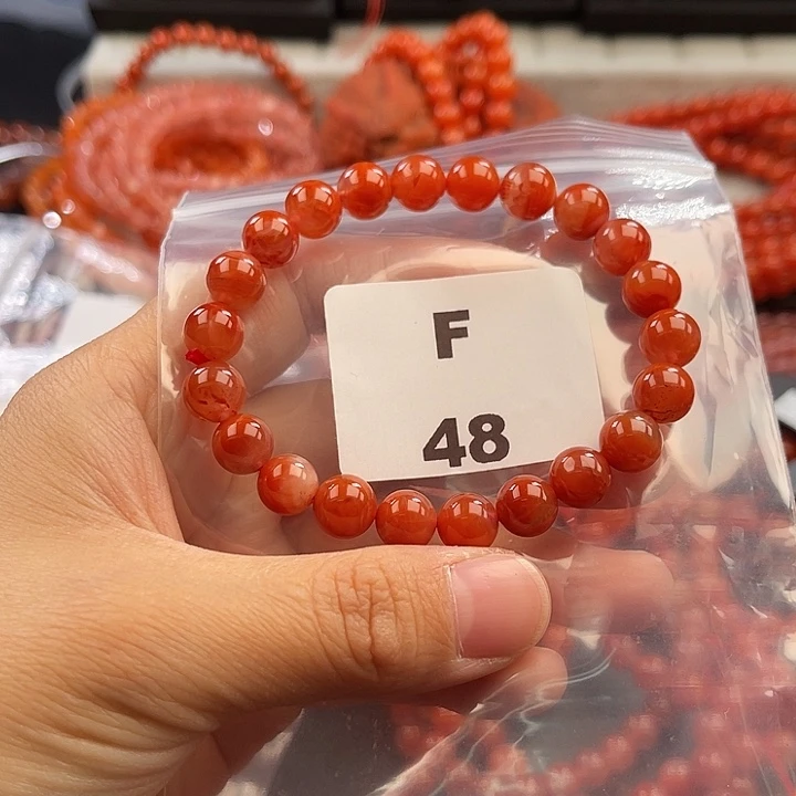 南红玛瑙未镶嵌多样性发货默认微瑕8mm