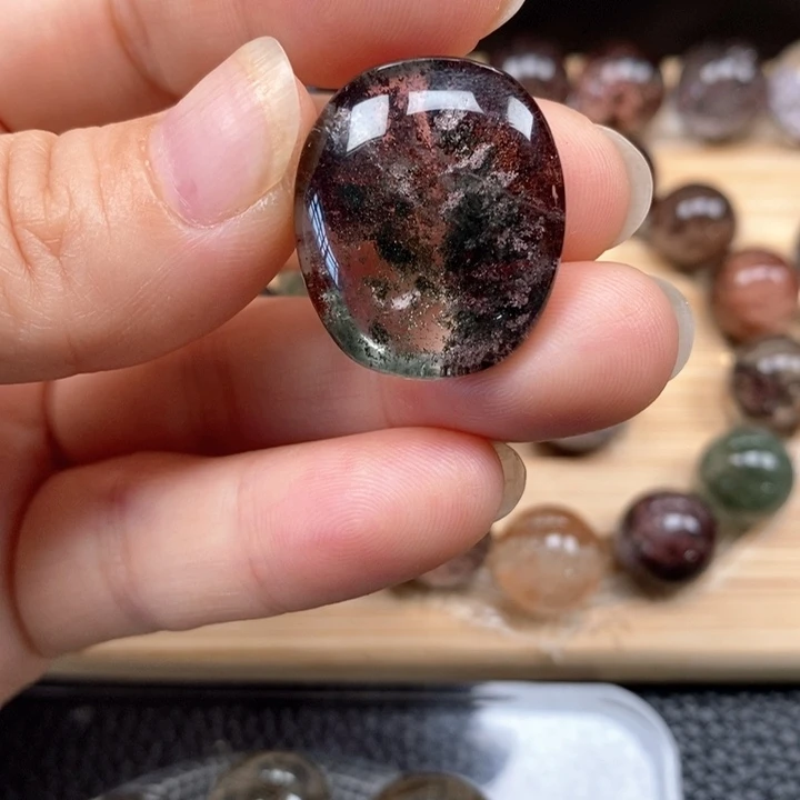 未镶嵌颈饰水晶水晶