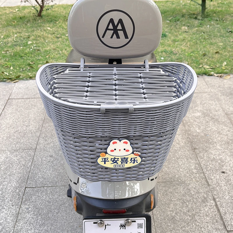 电动车后置车筐后尾挂篮可爱卡通电瓶车车篮头盔充电器置物收纳篮