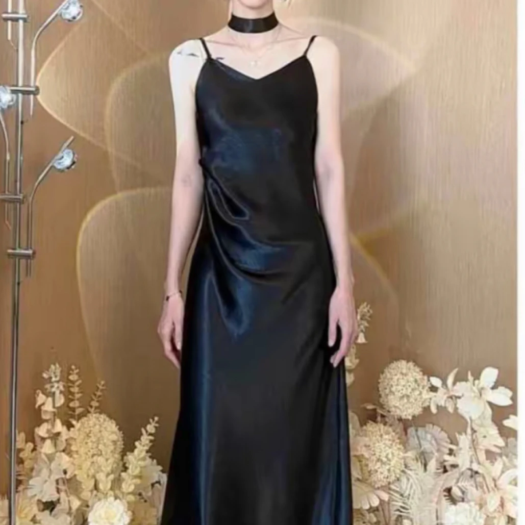 吊带鱼尾裙裙子修身显瘦长裙夏季缎面光感～吊带裙