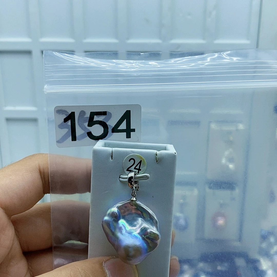 淡水珍珠合金颈饰
