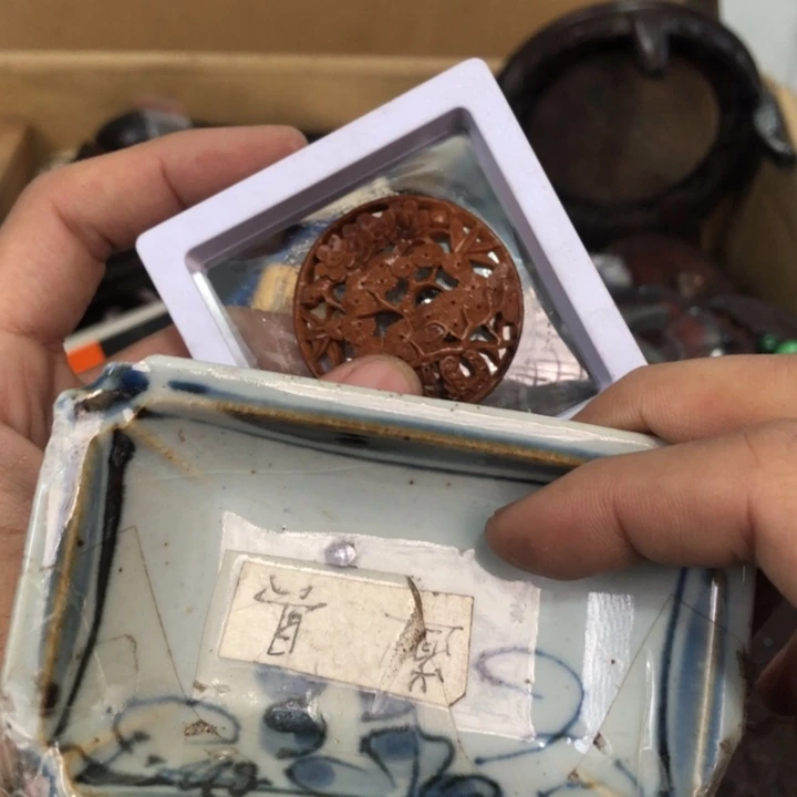 陶瓷孤品单件车里拍