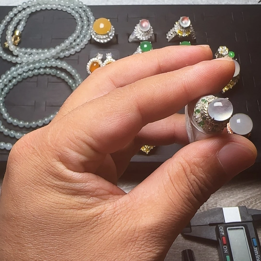 翡翠未镶嵌戒指天然缅甸翡翠