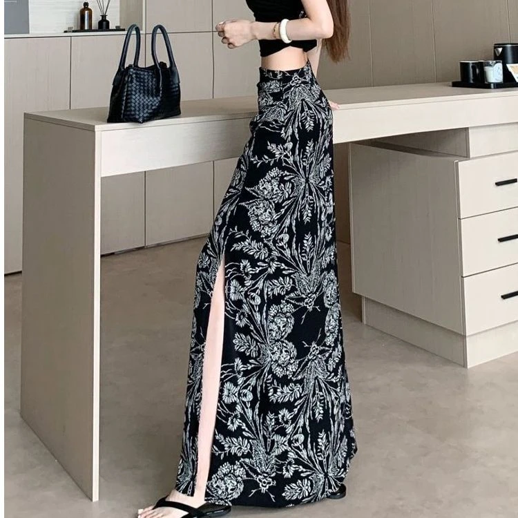 95涤 复古印花半身裙女夏季薄款修身显瘦时尚气质侧开叉包臀裙