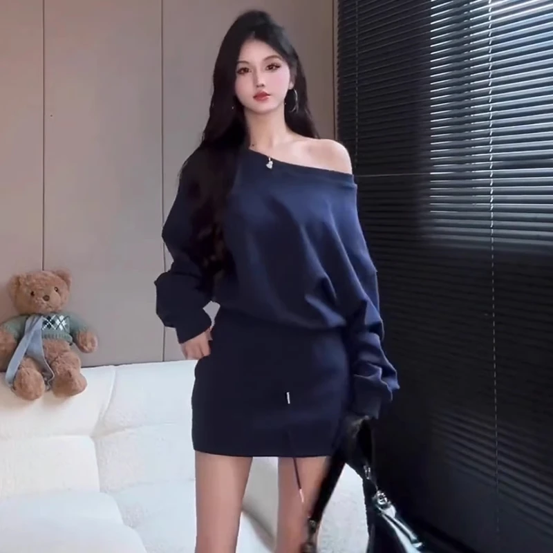 早春2025新款时尚套装女宽松显瘦斜肩卫衣高腰时尚半身短裙两件套