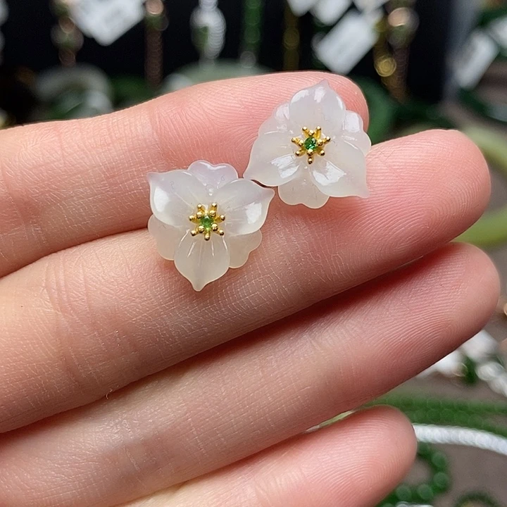 和田玉银S925镶嵌耳饰