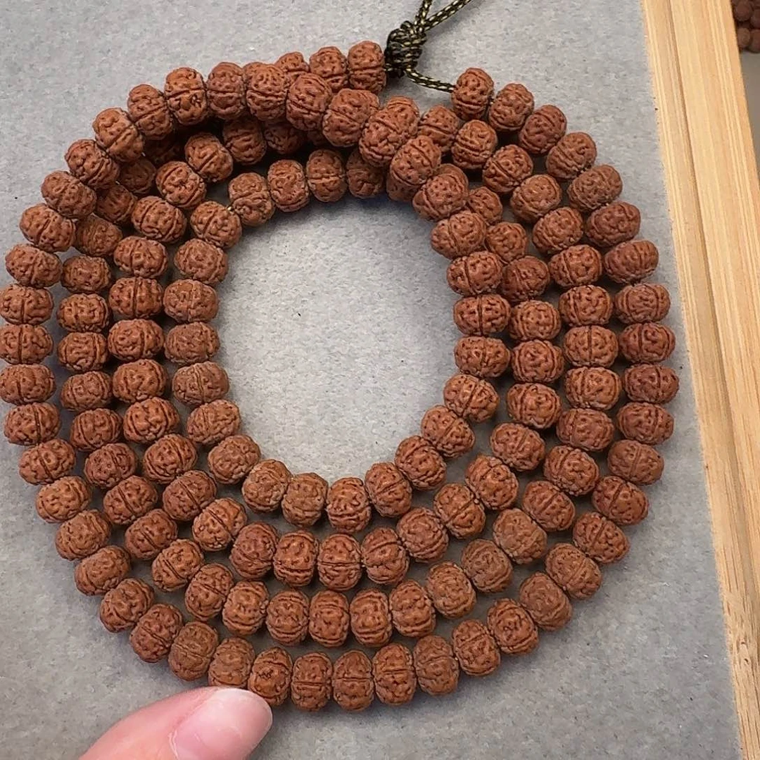 布***官金刚菩提吊坠金刚