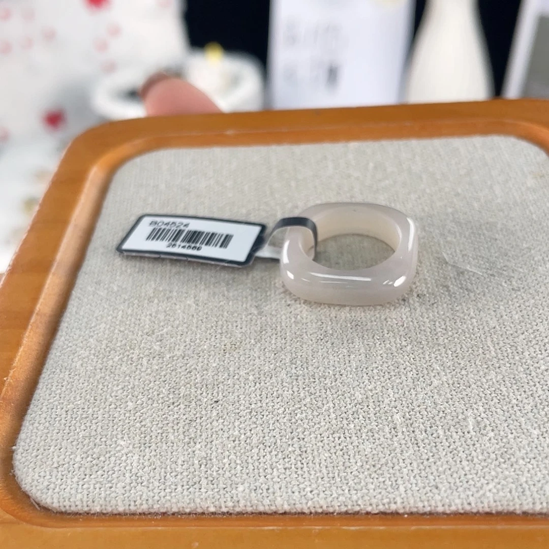 和田玉未镶嵌戒指Y50粉方圆16.2不退换