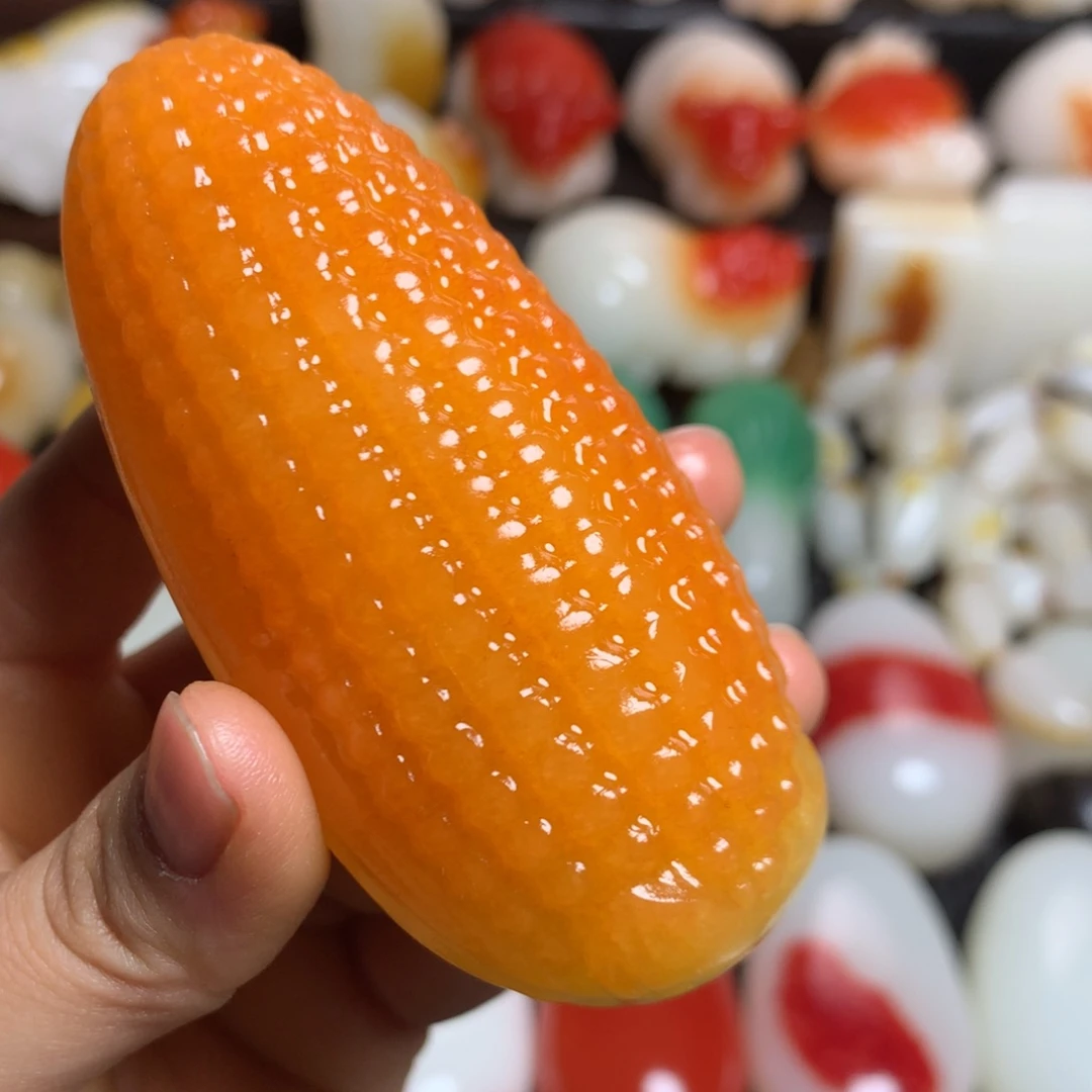 新疆戈壁石五彩石