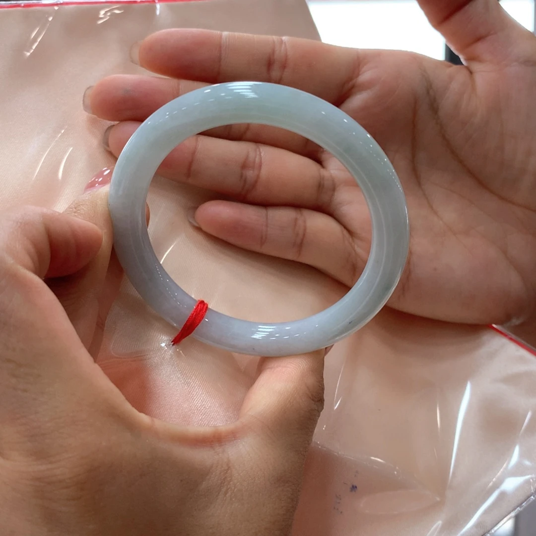 翡翠未镶嵌手镯买断