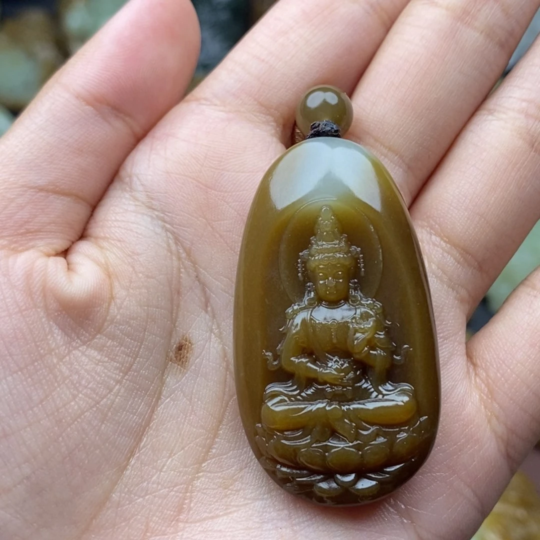 和田玉（糖玉）未镶嵌颈饰