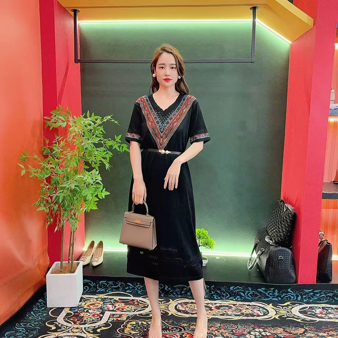 2206多金贵妇既视感显瘦透气遮肉连衣裙女