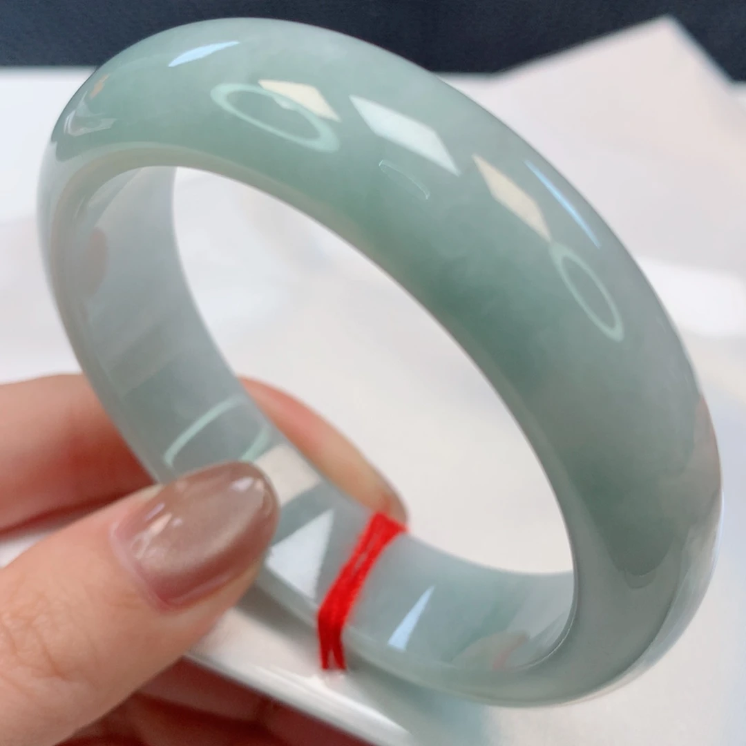 【闪购商品】翡翠手镯未镶嵌54+圈