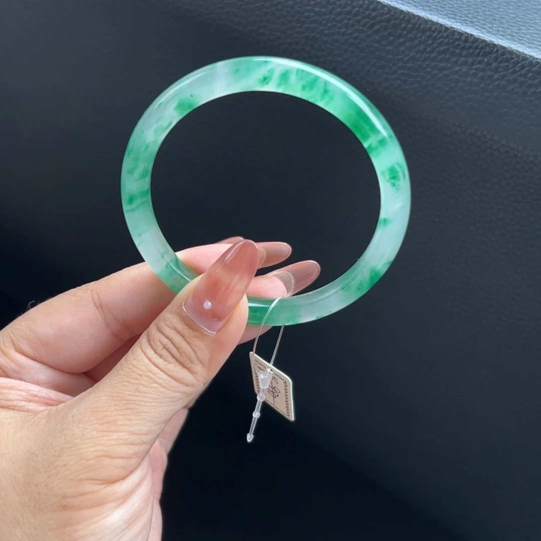 石英质玉未镶嵌手镯55.5