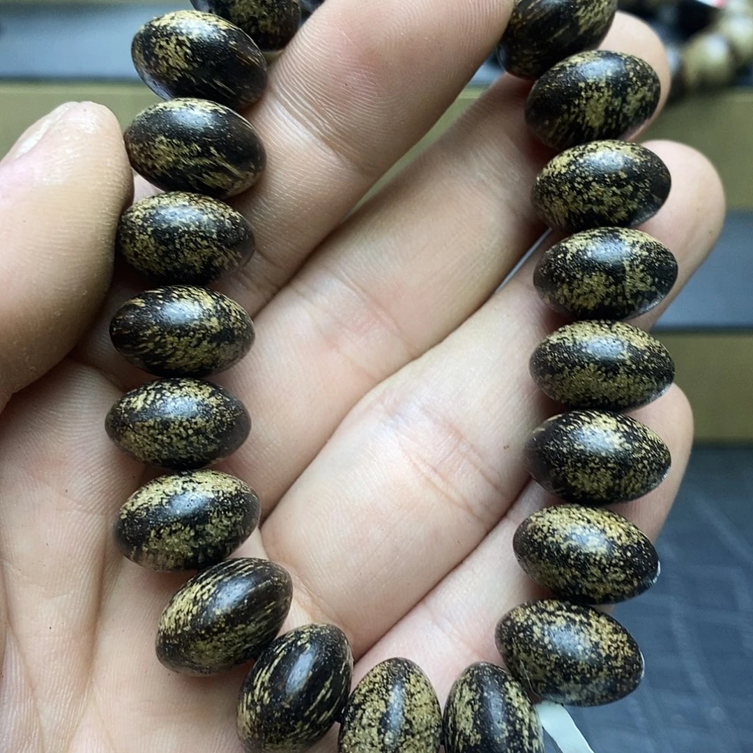 沉香碎屑沉香32老白棋