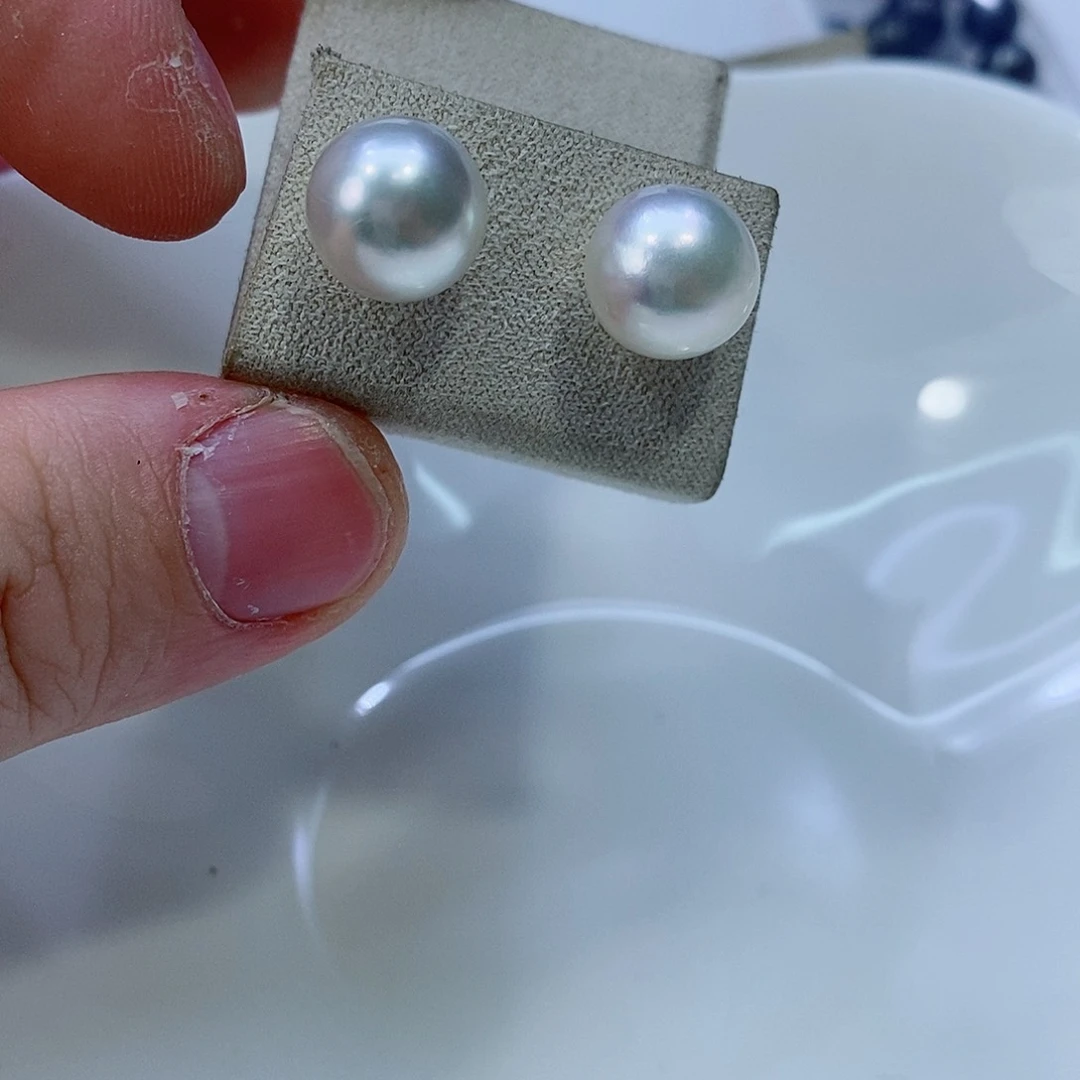 海水珍珠耳饰18K金镶嵌