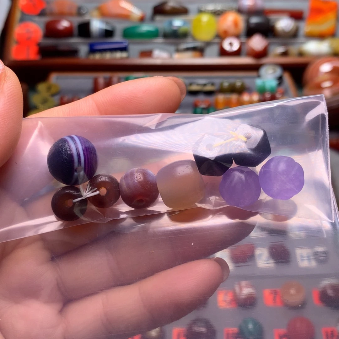 玛瑙/玉髓未镶嵌颈饰疯*愿