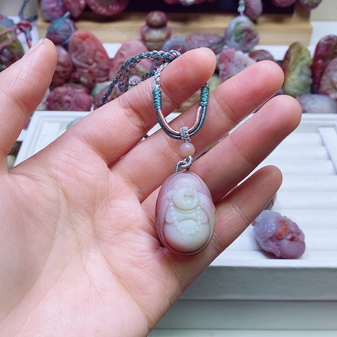 玛瑙/玉髓盐源玛瑙吊坠未镶嵌