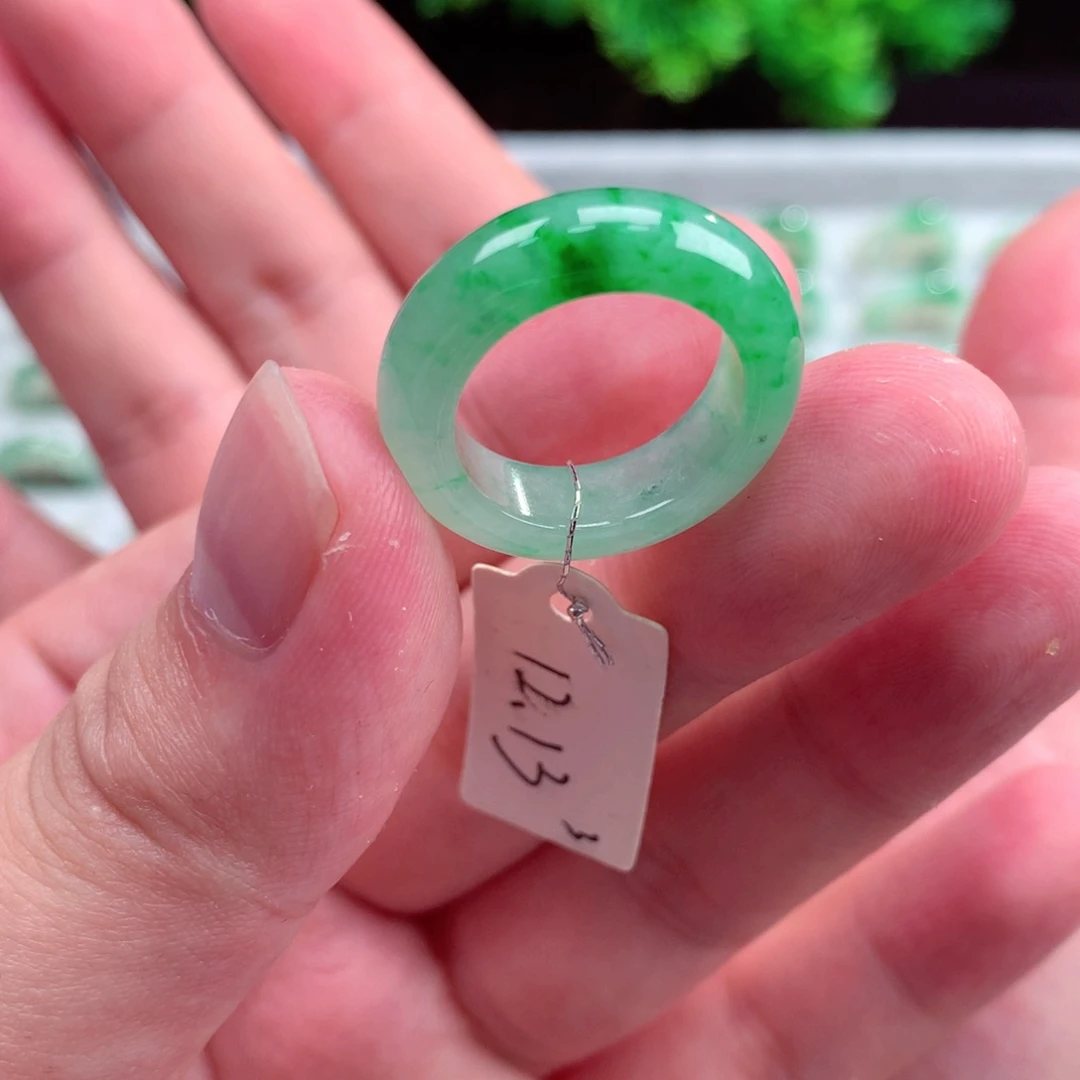 未镶嵌戒指翡翠天然