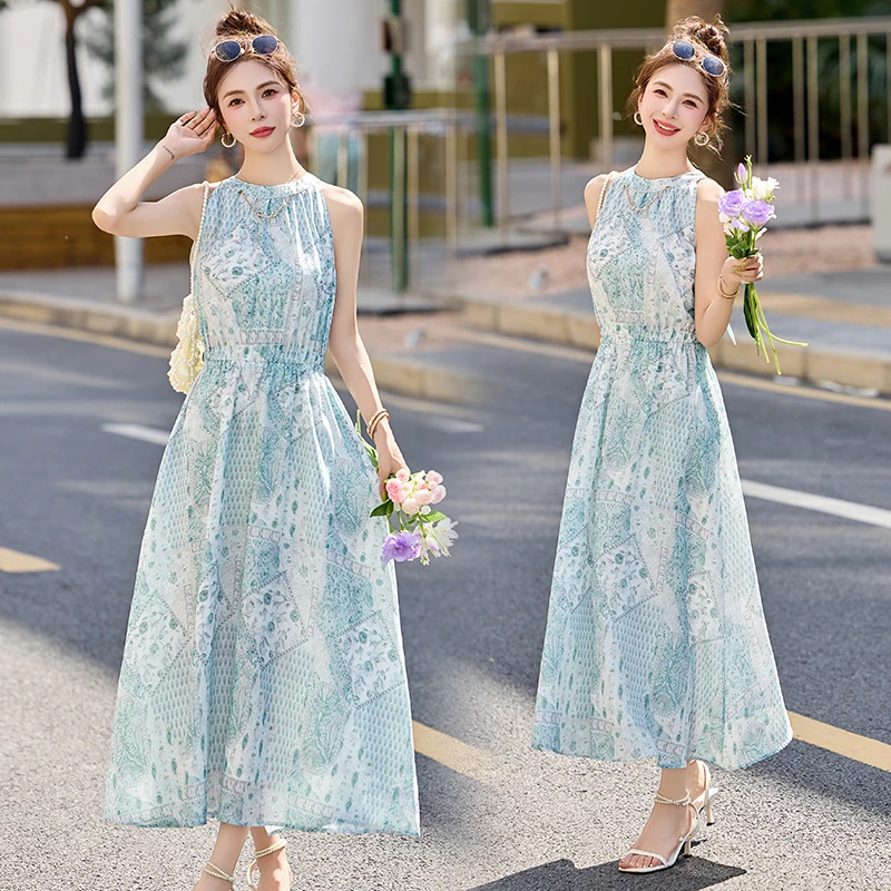 法式无袖挂脖背心连衣裙女夏季2025时尚休闲收腰裙印花气质长裙潮