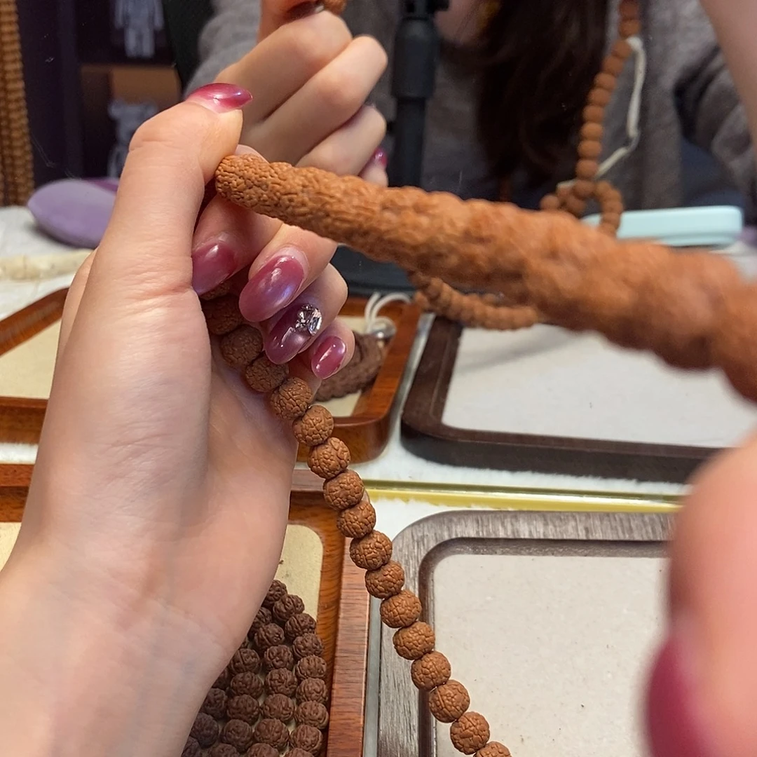 俗***。金刚菩提吊坠龙鳞