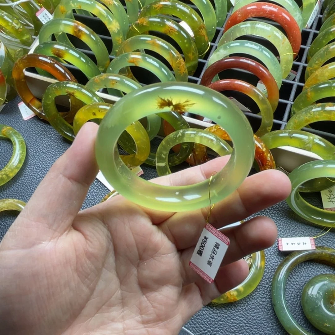 未镶嵌蛇纹石玉手镯有裂手镯特价不退不换