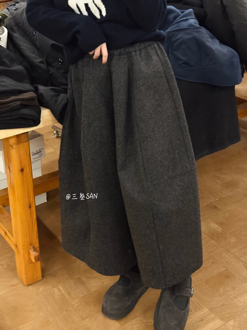 SAN-设计感像裙子一样的毛呢裤 小众款毛呢八分裤 日系八分裤