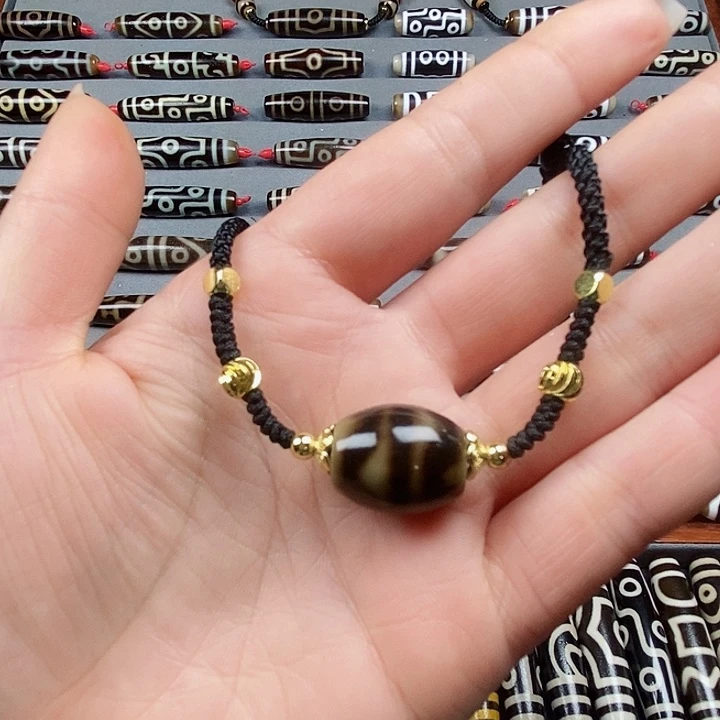 未镶嵌颈饰玛瑙/玉髓