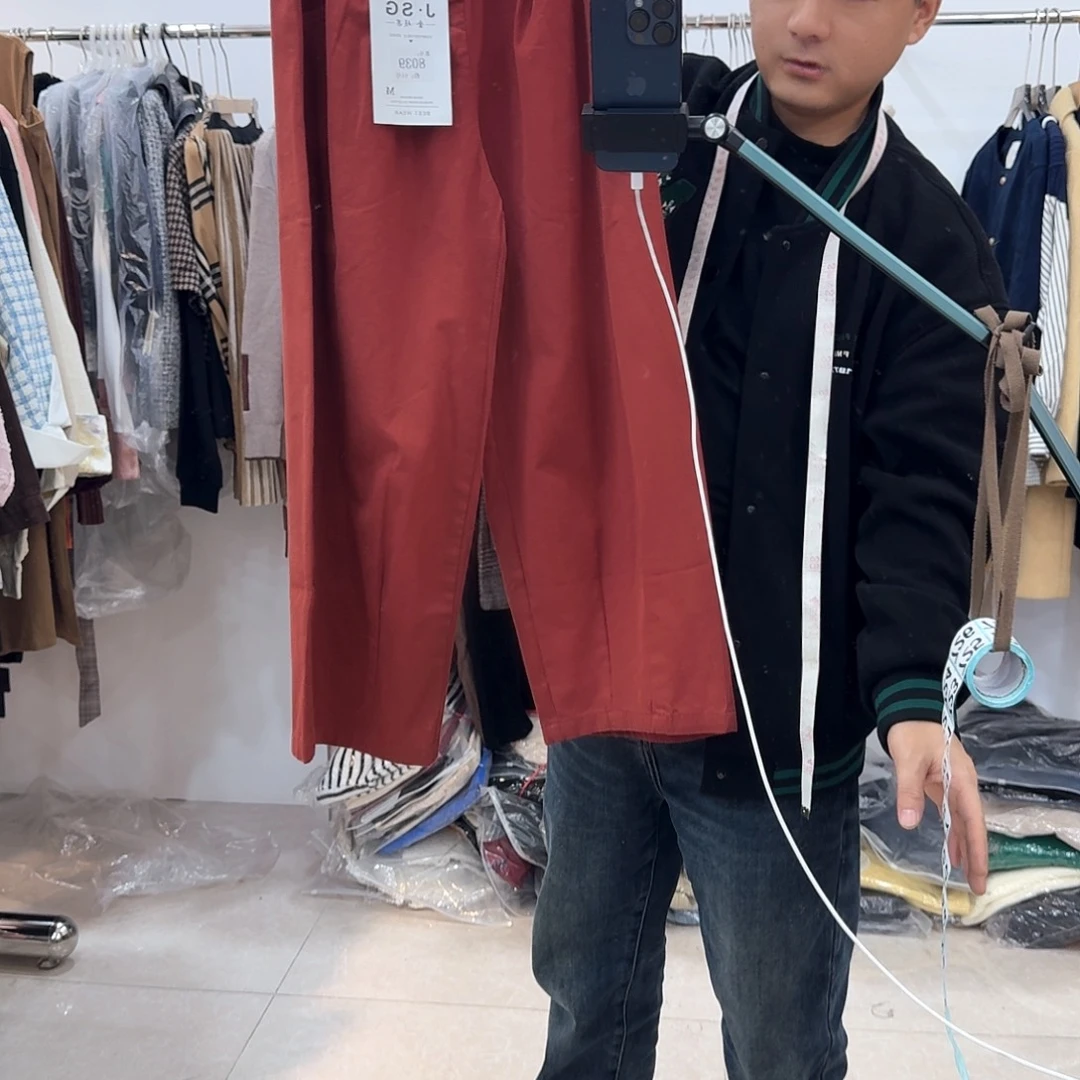 Z***娜你的心在滴血我不707
