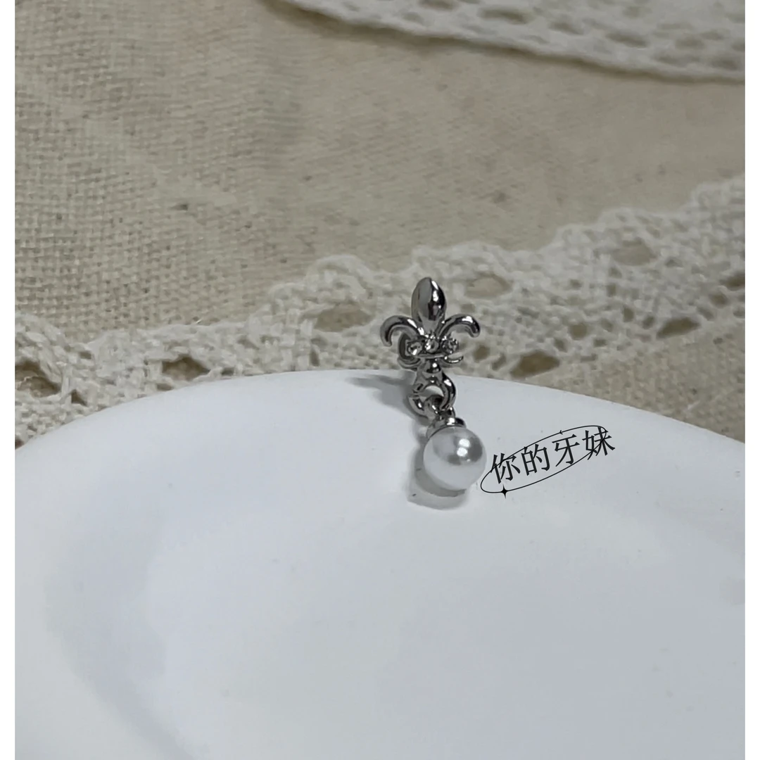 合金耳饰 单军花珠珠耳钉精致时尚轻奢百搭甜美气质法式