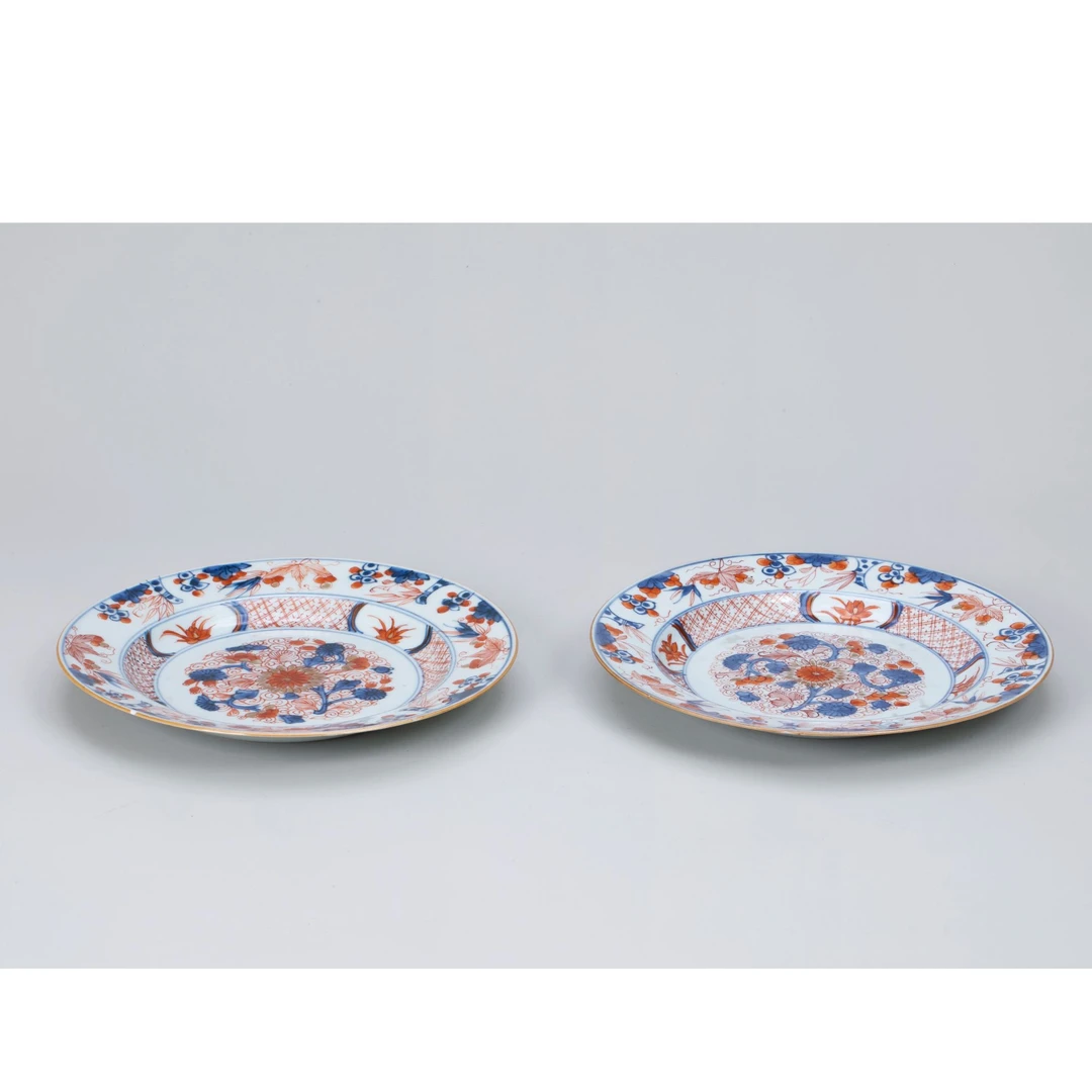 【古董】22、清康熙  青花矾红彩描金葡萄竹枝团花纹折沿盘（一对）