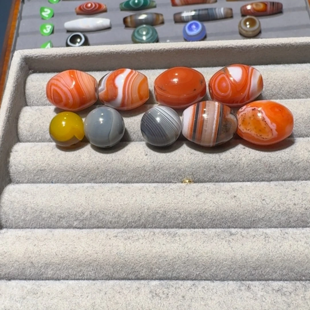 冷***静玛瑙/玉髓未镶嵌珠宝半成品