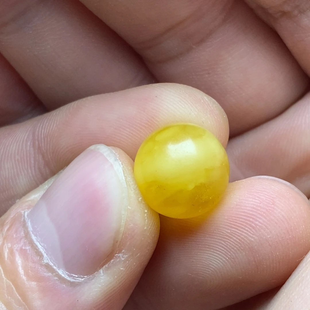 琥珀未镶嵌裸石蜜蜡