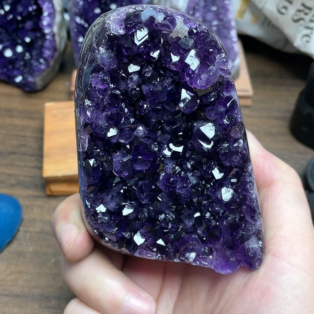 紫晶大型摆件（非配饰）未镶嵌