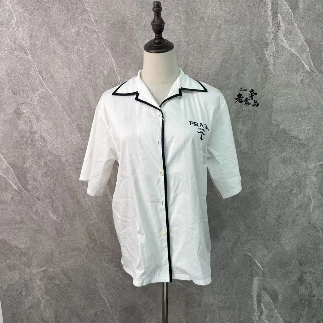 99新 Prada/普拉达 海囤Q/普拉达上衣/38码/tu180340