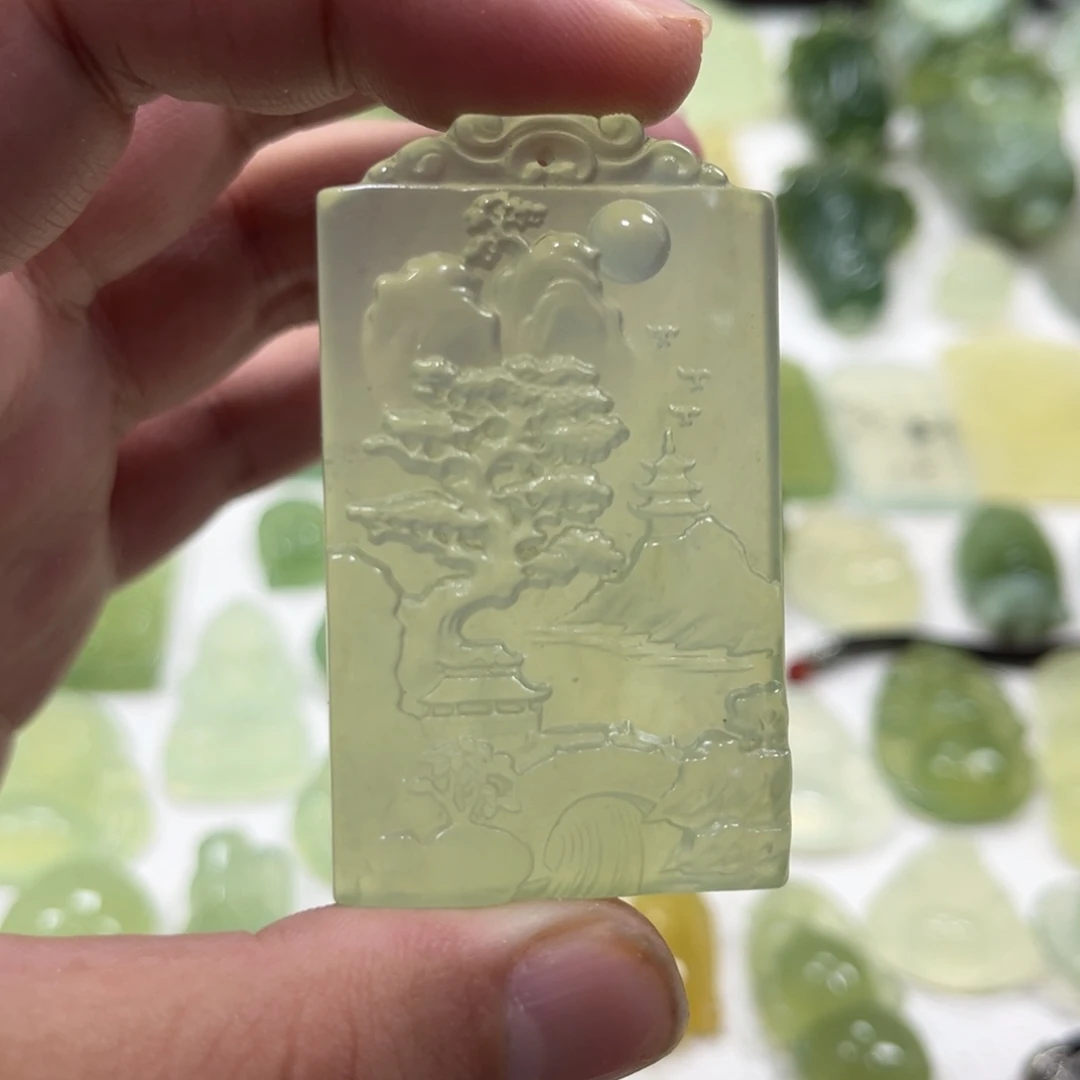 岫玉未镶嵌颈饰天然岫玉未镶嵌颈饰