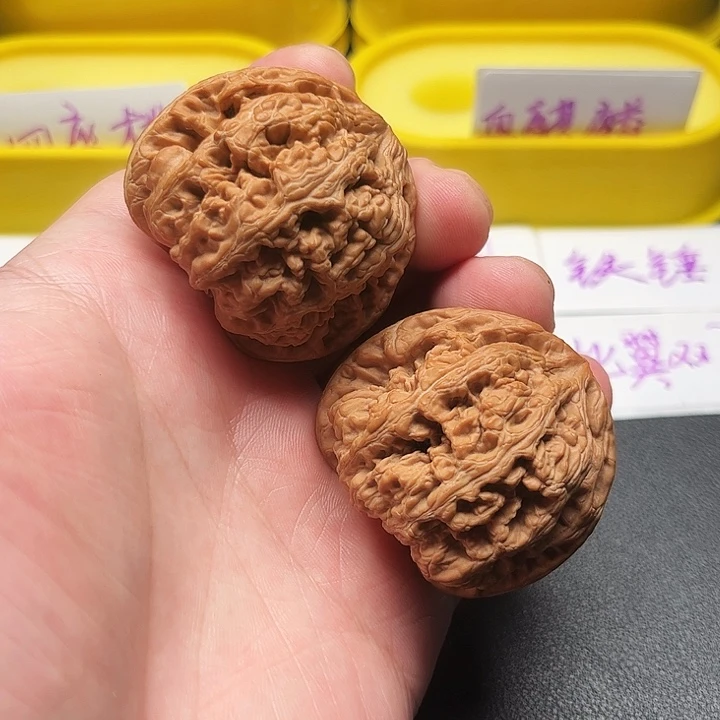 吊坠文玩核桃粗筋