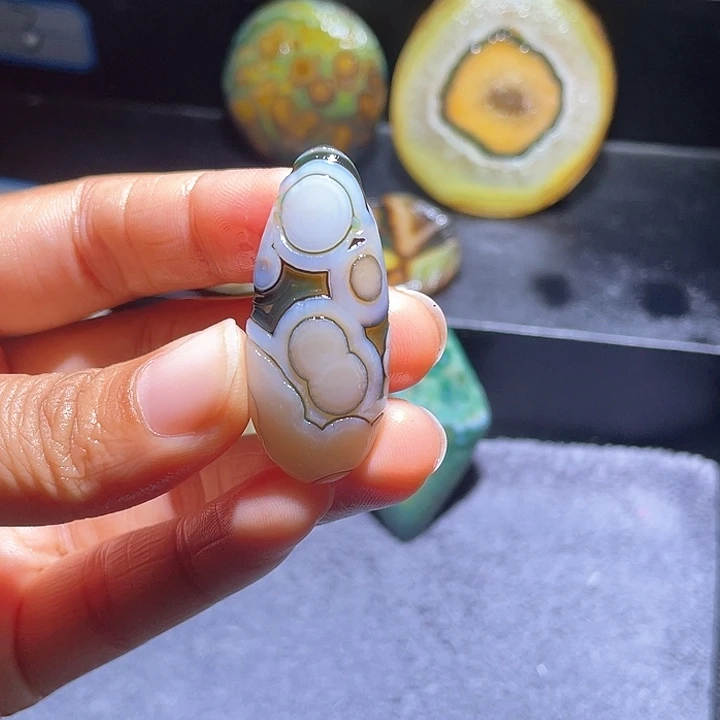 玛瑙/玉髓珠宝奇石未镶嵌