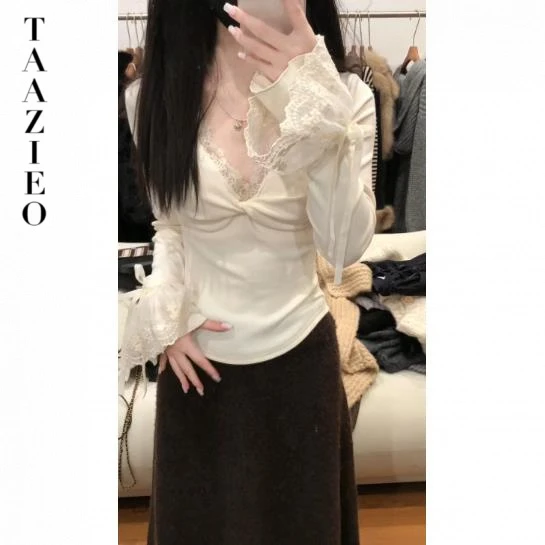 愉悦愉悦纯色V领扭结蕾丝拼接长袖t恤女秋冬纯欲气质修身显瘦上衣