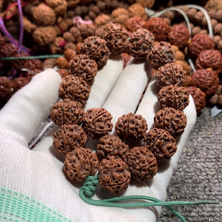 纤***手串金刚菩提18颗籽手持一条