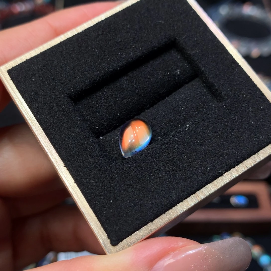 未镶嵌手串月光石裸石定制