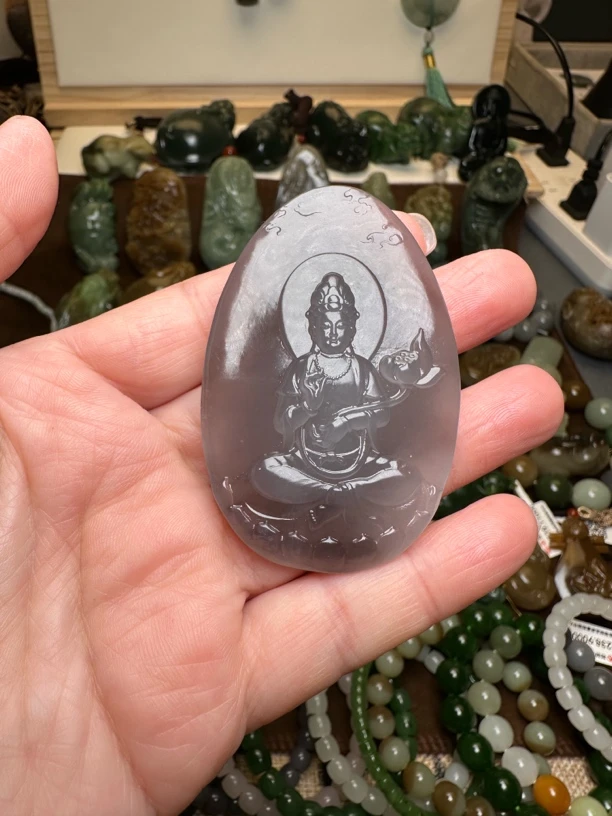 和田玉观音吊坠挂件