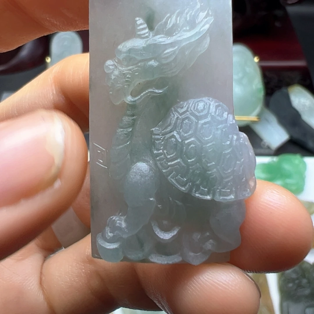未镶嵌定制翡翠缅甸翡翠A货龙龟牌子
