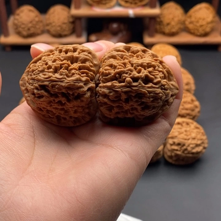 ゞ****吊坠文玩核桃四面唐三角